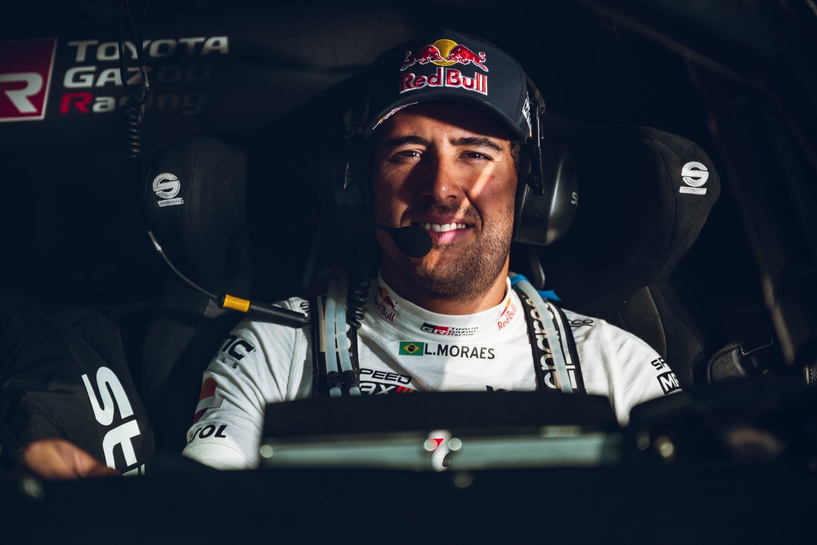 Lucas Moraes se torna o primeiro brasileiro a vencer especial do Dakar nos carros