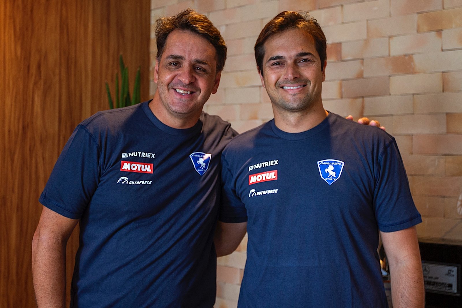 Stock Car: Nelson Piquet Jr. assina com a Cavaleiro Sports