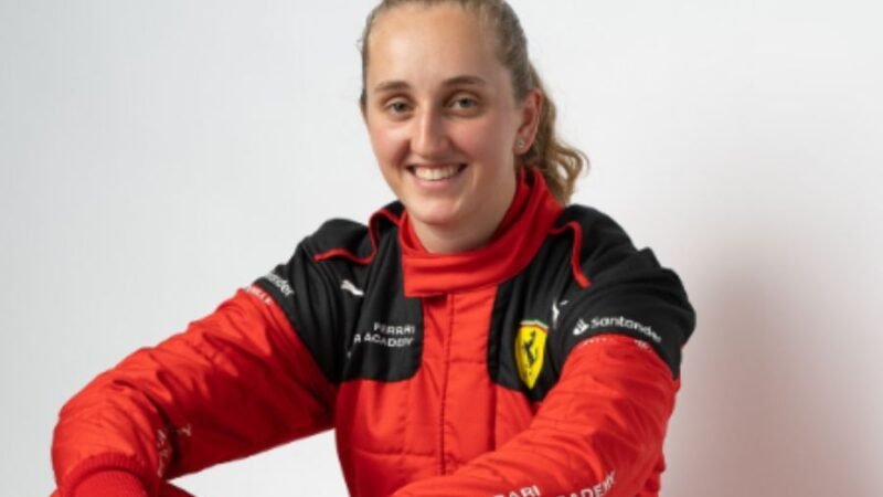 F1 Academy: Maya Weug renova contrato com a Ferrari