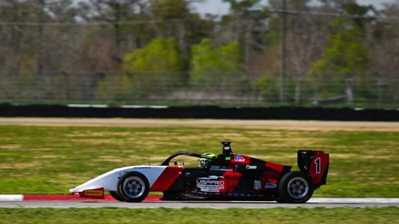 Nic Giaffone lidera teste de pré-temporada da USF2000 na Luisiana