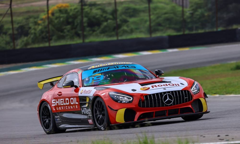Enzo Gianfratti se torna o primeiro vencedor da classe GT4 da AMG Cup Brasil