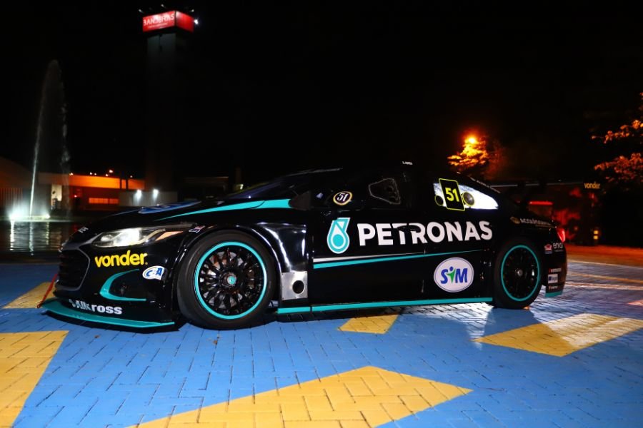 Petronas renova patrocínio de Átila Abreu na Stock Car